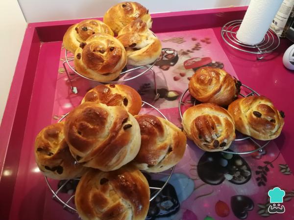 Recette de brioches à la cannelle et aux raisins - Étape 7