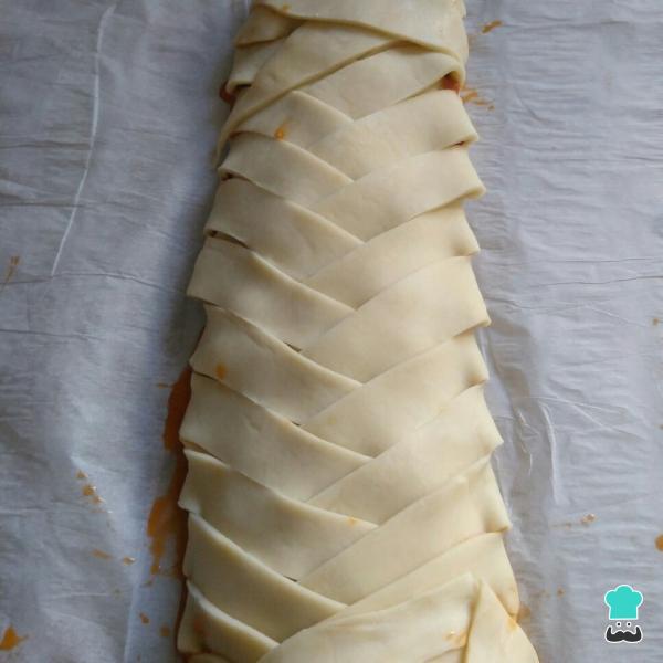 Recette de tresse de pâte feuilletée salée étape par étape - Étape 4