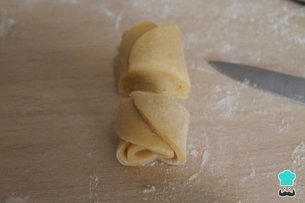 Recette de biscuits au beurre en forme de rose – Étape 7