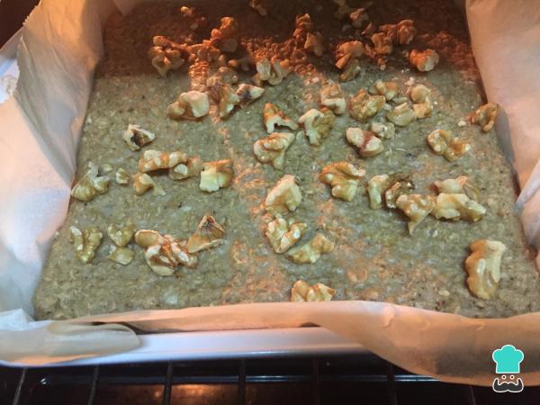 Recette Cake aux flocons d'avoine, banane et noix - Étape 7