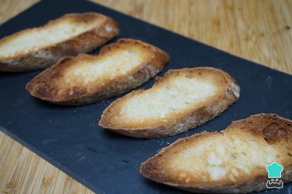 Recette de toasts à l'anguille et aux crevettes - Étape 5