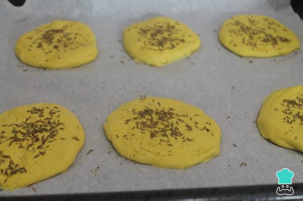 Recette de pain au curcuma - Étape 6