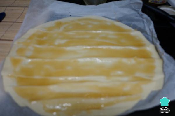 Recette de Rouleaux de Pâte Feuilletée aux Noix et au Miel - Étape 4