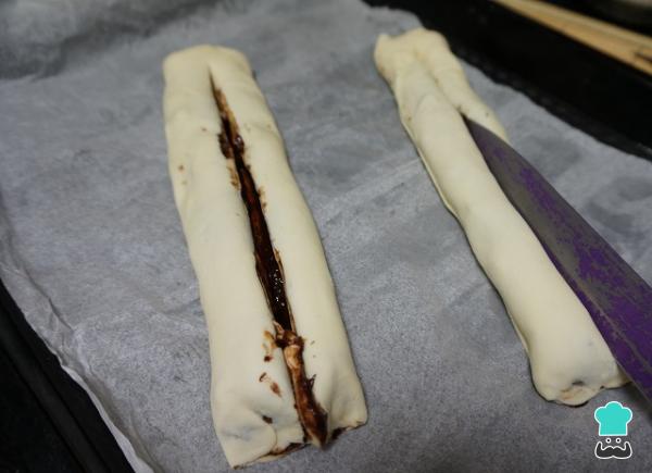 Recette de tresse de pâte feuilletée au chocolat et aux noix - Étape 7