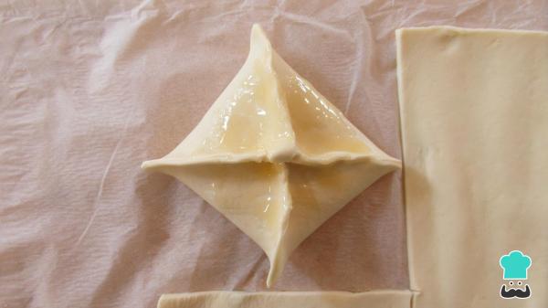 Recette de Pâte feuilletée farcie au fromage de chèvre - Étape 4