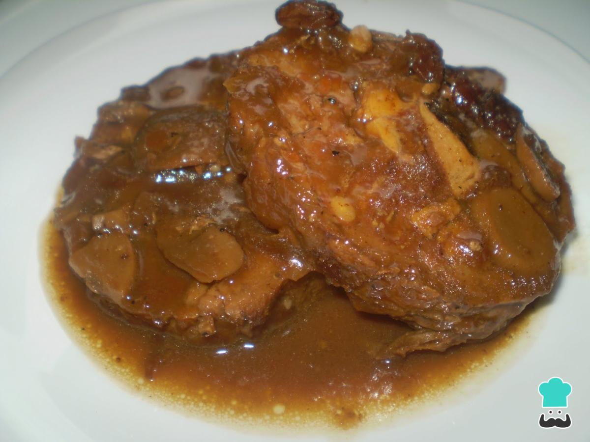 Recette de longe farcie à la sauce aux amandes