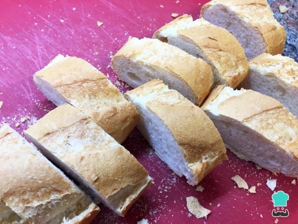 Recette de Torrijas au lait, sucre et cannelle - Étape 2