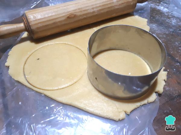 Recette de Biscuits Décorés pour la Fête des Pères - Étape 1