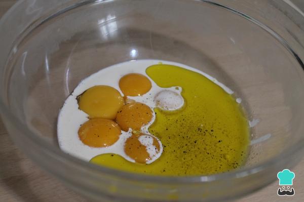 Recette de Rouleaux de Fromage à la Crème avec Tomate et Basilic - Étape 2