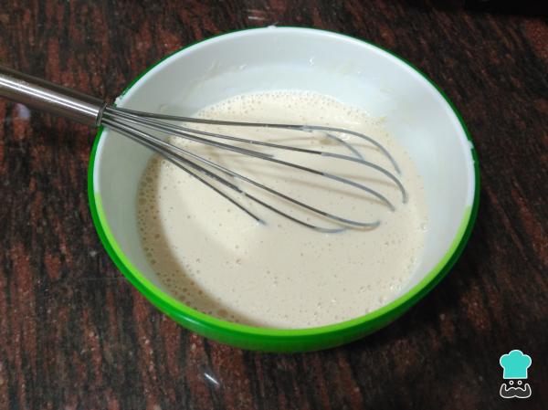 Recette de Crêpes Salées Farcies au Thon - Étape 1