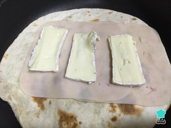 Recette de Quesadillas à la dinde et au fromage - Étape 3