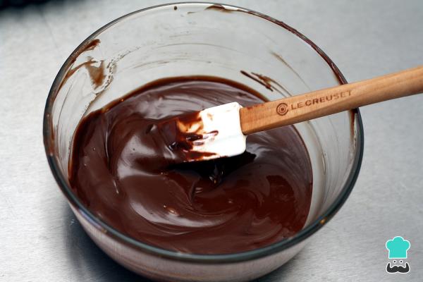 Recette Gâteau au chocolat sans gluten et sans sucre - Étape 1