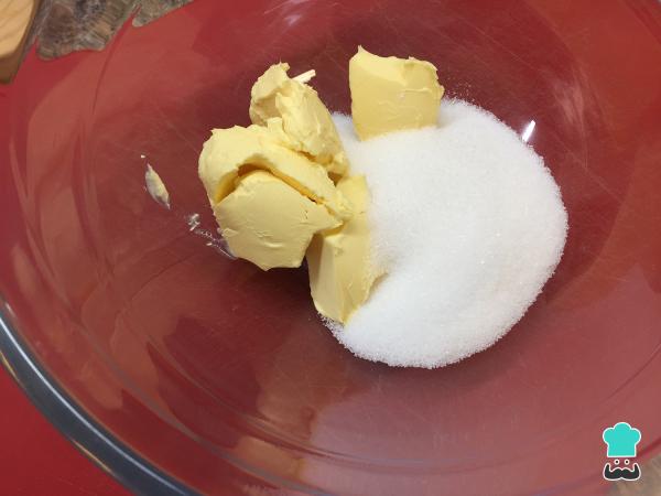 Recette des Cookies au Beurre et à la Cannelle étape par étape - Étape 1
