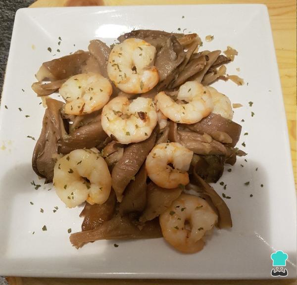 Recette de Champignons à l'ail et aux crevettes - Étape 5