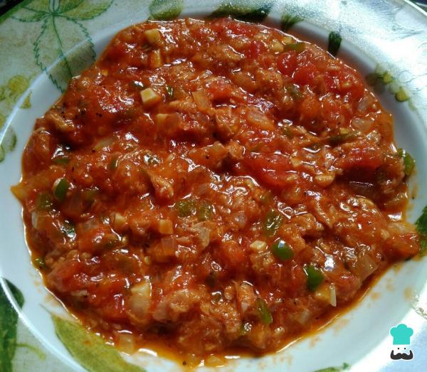 Recette de Dumplings au Thon, Oignons et Poivres - Étape 1