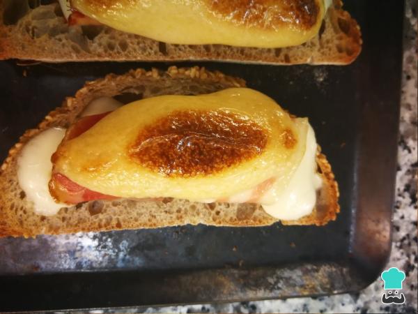 Recette de toasts au bacon et au fromage - Étape 5