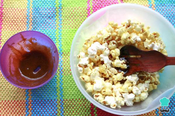 Recette de pop-corn au curry - Étape 4