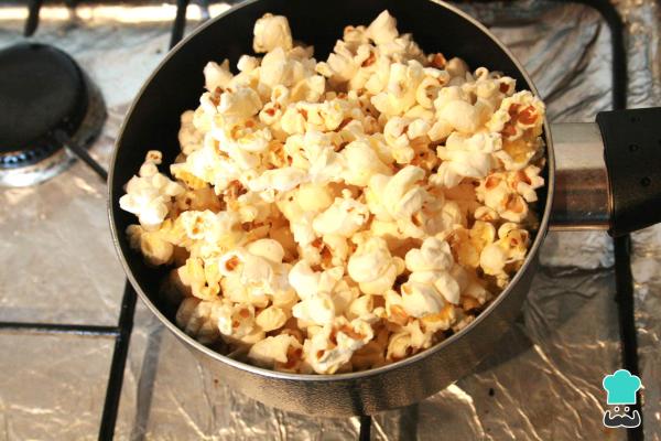 Recette de pop-corn Oreo et chocolat blanc - Étape 3