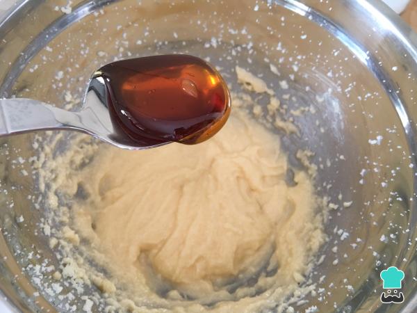 Recette de biscuits au miel pour Noël - Étape 2