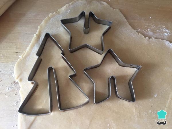 Recette de biscuits au miel pour Noël - Étape 6