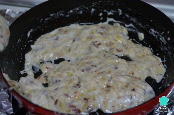 Recette Empanada aux poireaux et crème - Étape 6