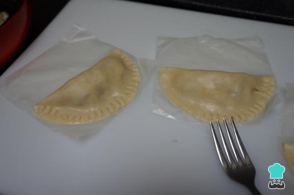 Recette Empanada aux poireaux et crème - Étape 9