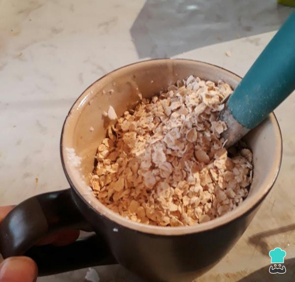 Recette de Mug Cake à la banane et à l'avoine - Étape 2