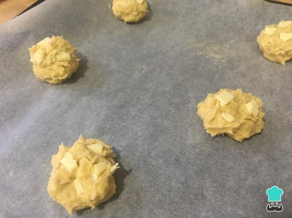 Recette de biscuits au chocolat blanc - Étape 5