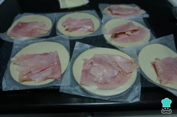 Recette de raviolis au jambon et au fromage - Étape 1