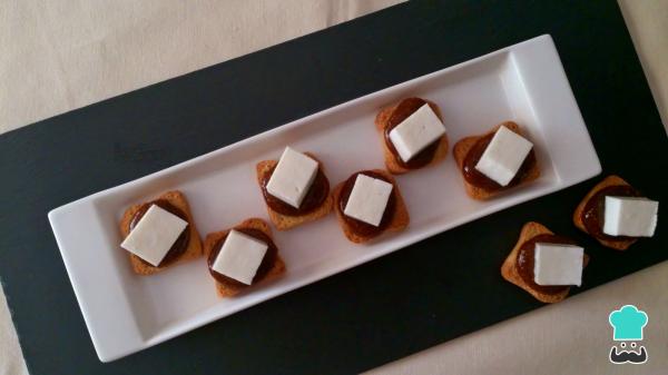 Recette Canapés au chèvre et confiture de figues - Étape 4