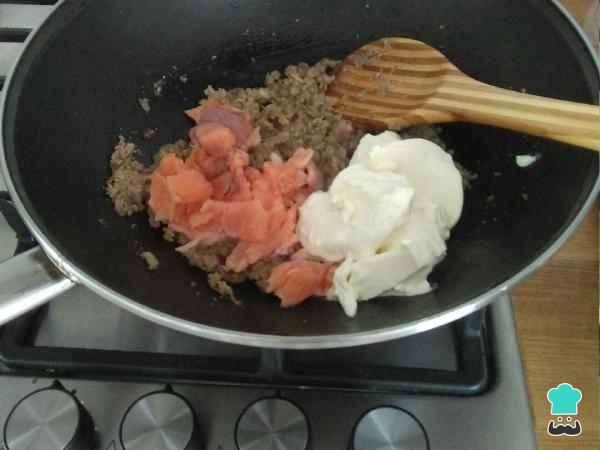 Recette de champignons farcis au saumon - Étape 3
