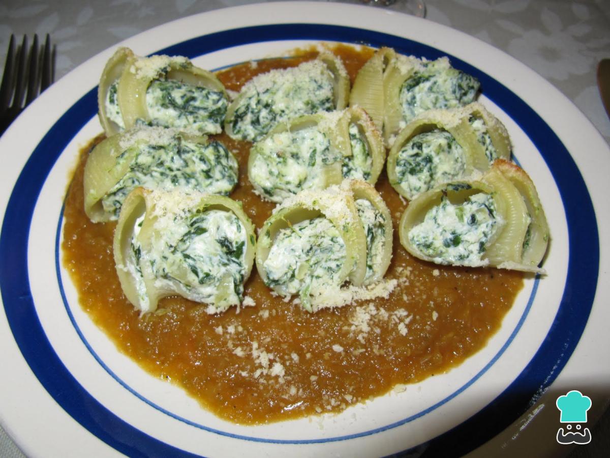 Recette de Coquilles farcies aux épinards et au fromage