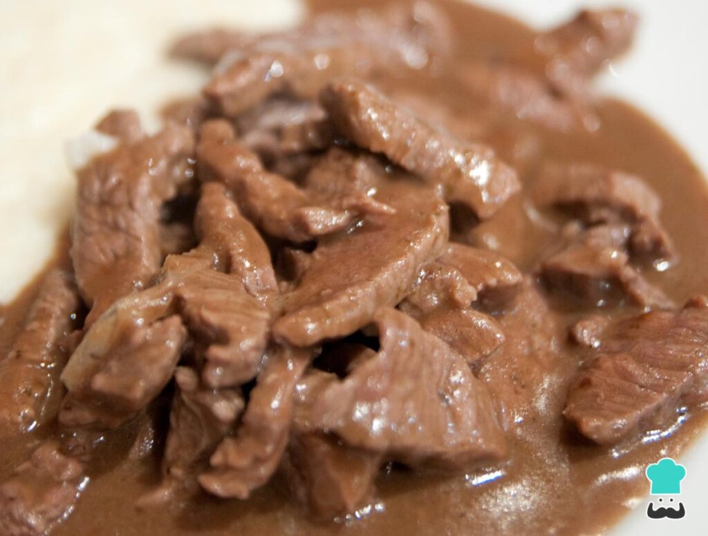 Recette de Longe mijotée au vin