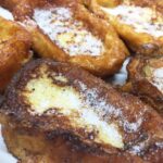 Recette de Torrijas au lait, sucre et cannelle