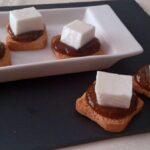 Recette de canapés au chèvre et à la confiture de figues