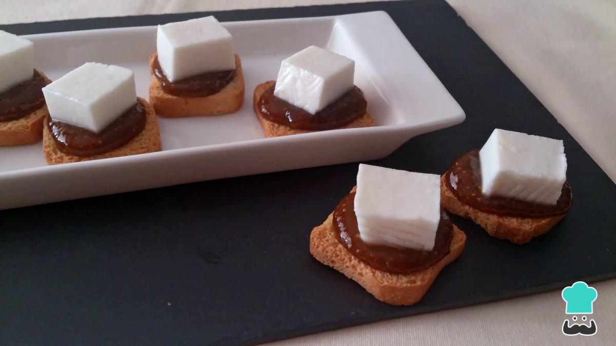 Recette de canapés au chèvre et à la confiture de figues