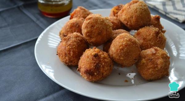Recette de croquettes d'aubergines et parmesan