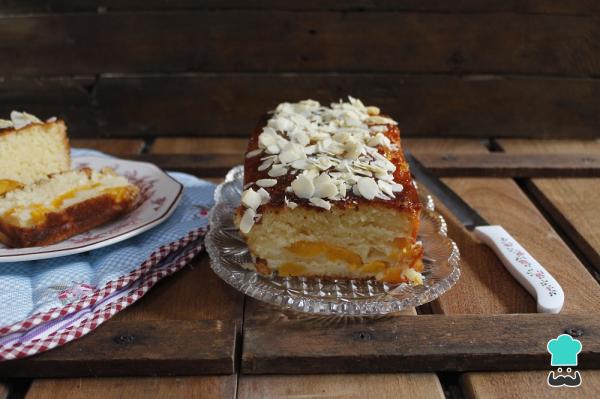 Recette de gâteau aux pêches au sirop