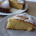 Recette de génoise au yaourt et aux pommes