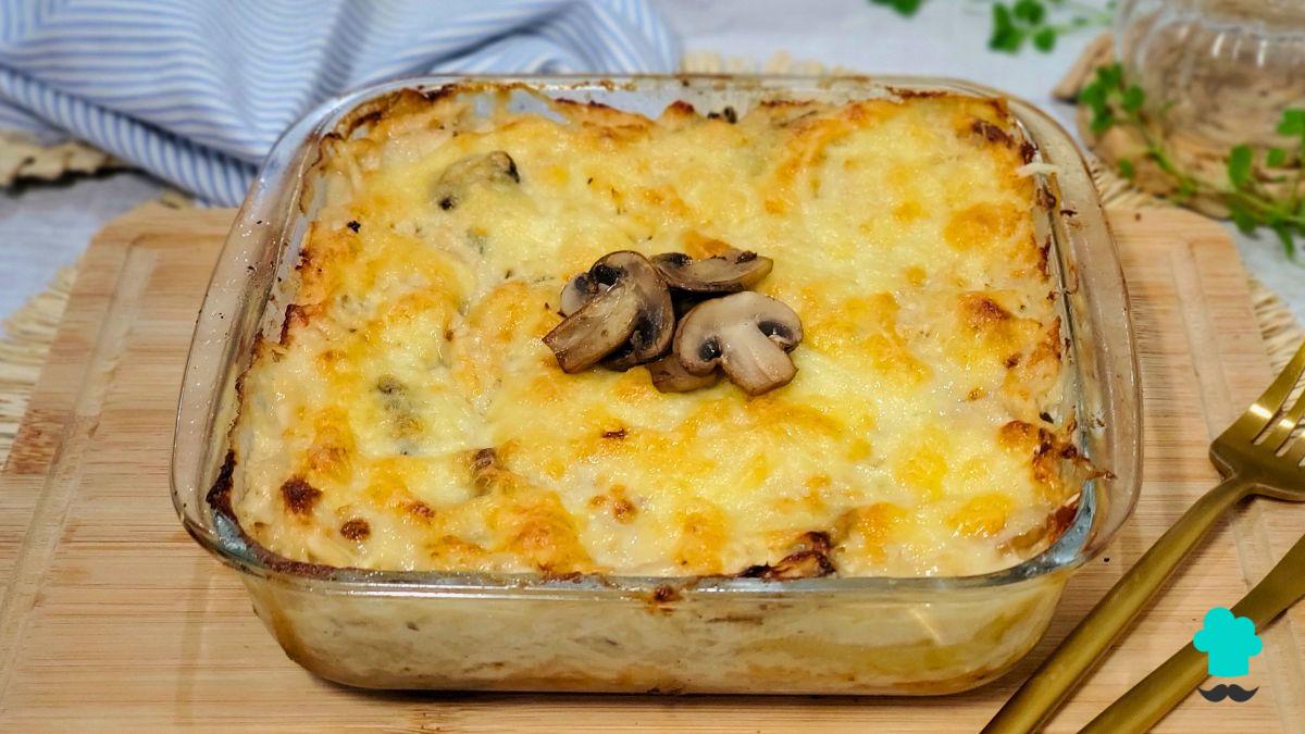 Recette de lasagnes au poulet et aux champignons : facile, crémeuse et très juteuse