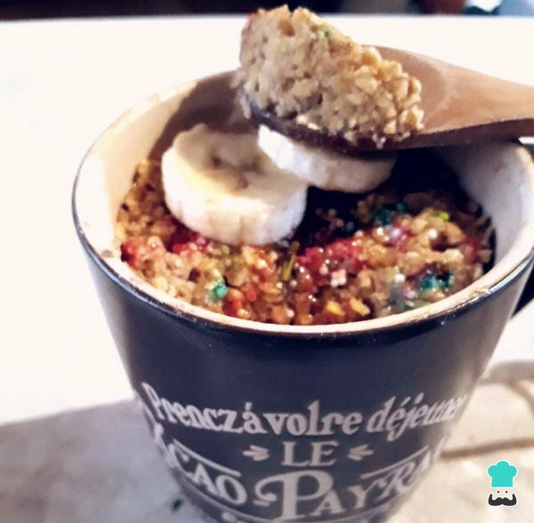 Recette de mug cake à la banane et à l'avoine