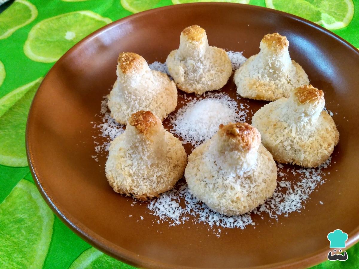 Recette de panellets de noix de coco et de pommes de terre