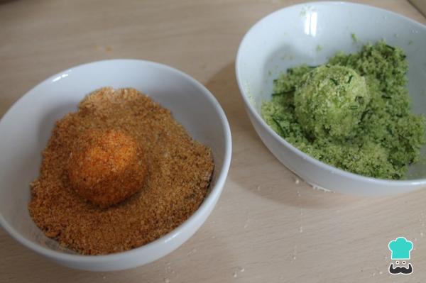 Recette Boulettes de fromage et tomates - Étape 5