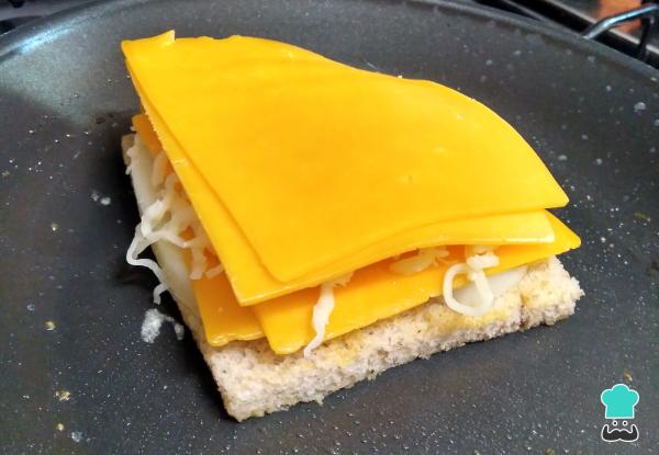 Recette de sandwich au fromage fondu - Étape 3