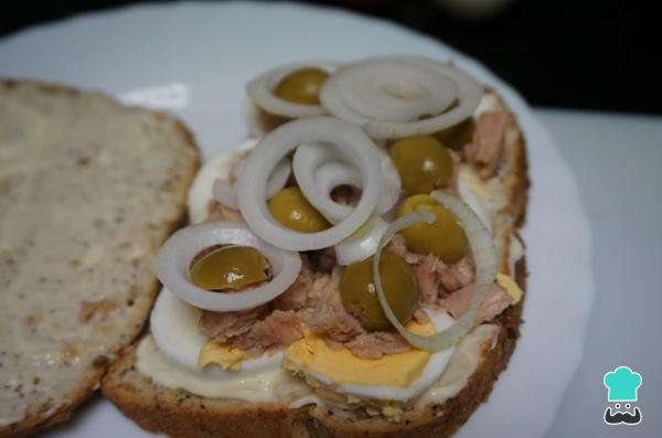 Recette de sandwich au thon et aux œufs durs - Étape 7