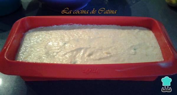 Recette Cake aux prunes sans gluten - Étape 4