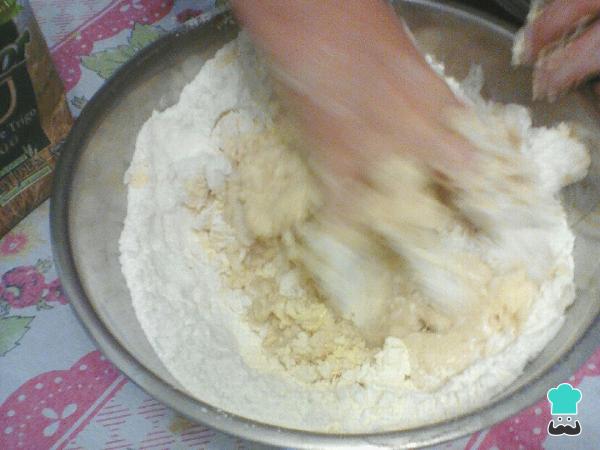 Recette de tresse de pain sucré maison - Étape 2
