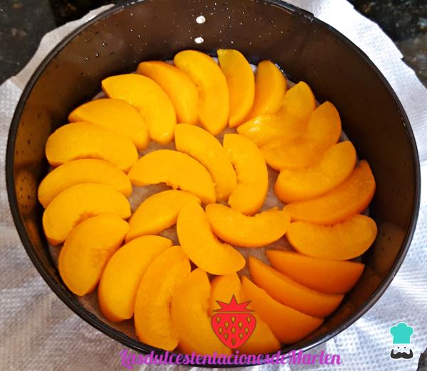 Recette de Gâteau aux pêches et au yaourt - Étape 2