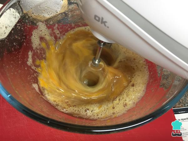 Recette de gâteau recouvert de chocolat blanc - Étape 2