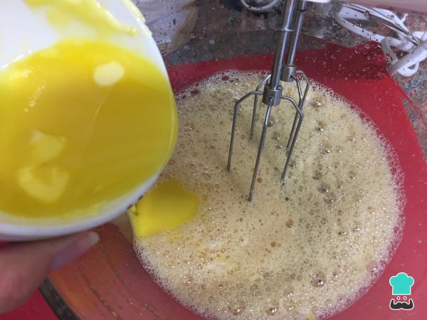 Recette de gâteau recouvert de chocolat blanc - Étape 3